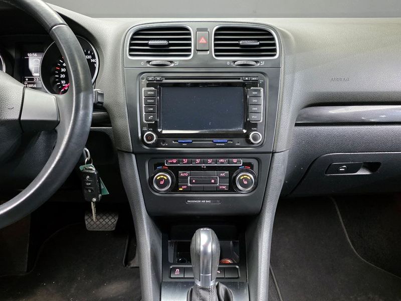 2013 Volkswagen Golf 2.0 TDI StyleEdition photo 14