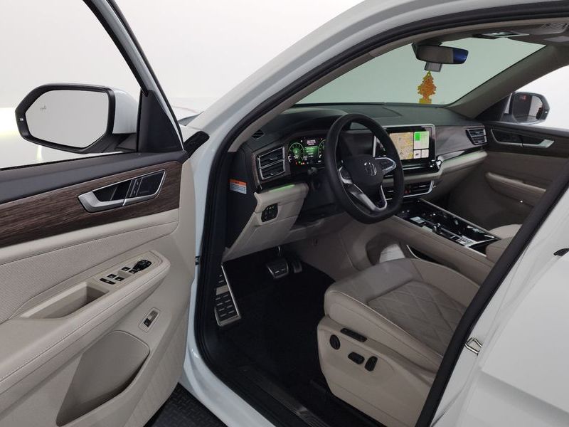 2025 Volkswagen 아틀라스 2.0 TSI R-LINE 7-Seater photo 10