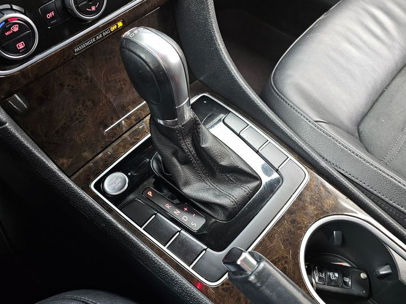 2014 Volkswagen Passat 2.0 TDI B7 photo 9