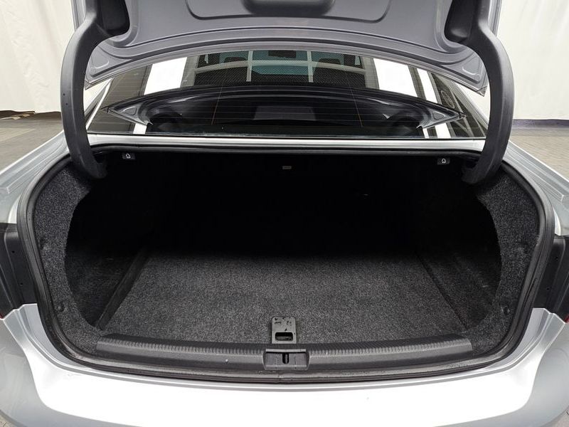2014 Volkswagen Passat 2.0 TDI B7 photo 20