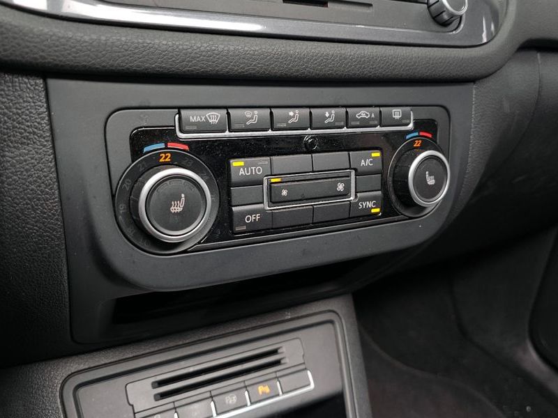 2013 Volkswagen Tiguan 2.0 TDI Premium 5N photo 16