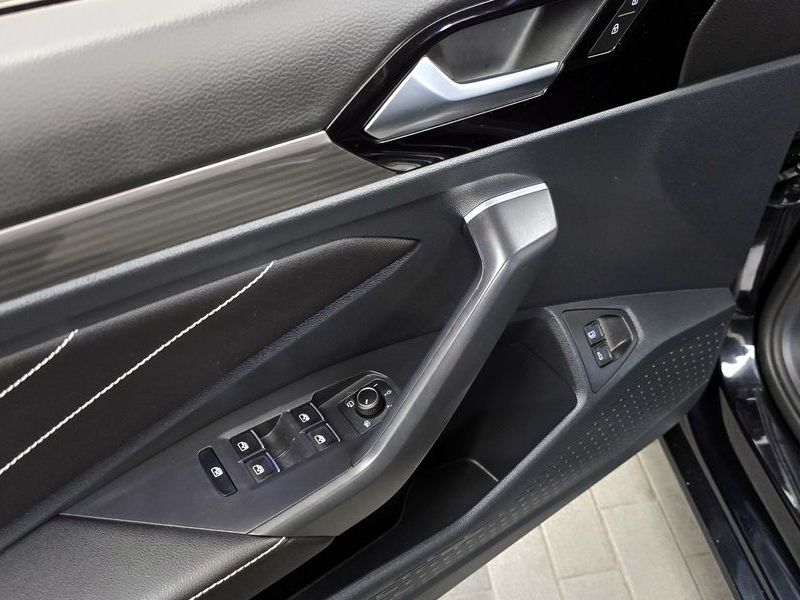 2023 Volkswagen Jetta 1.5 TSI Prestige photo 28