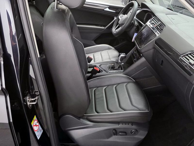 2023 Volkswagen Tiguan 2.0 TDI Prestige photo 12