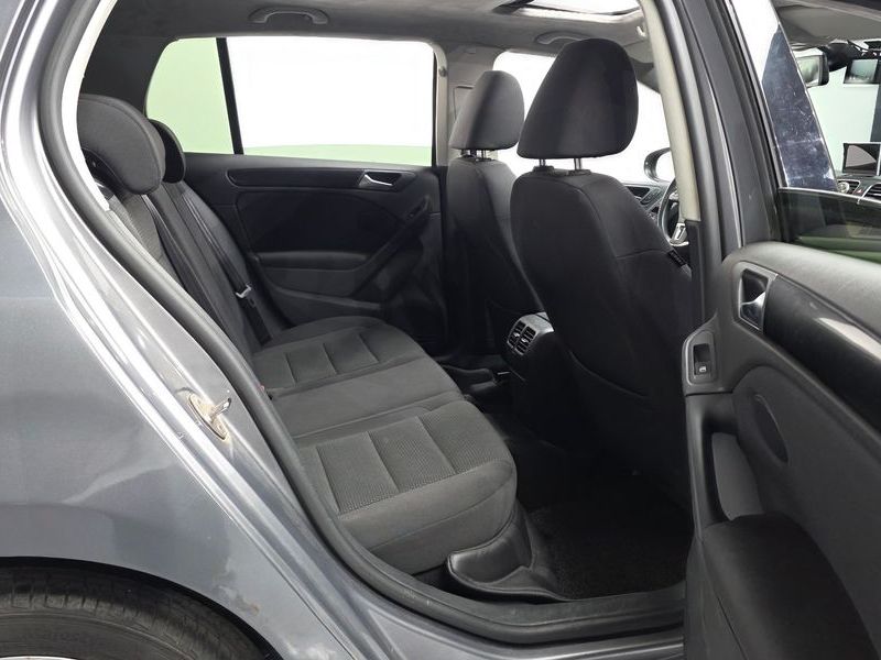 2013 Volkswagen Golf 2.0 TDI StyleEdition photo 12