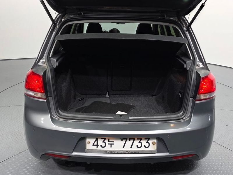 2013 Volkswagen Golf 2.0 TDI StyleEdition photo 20