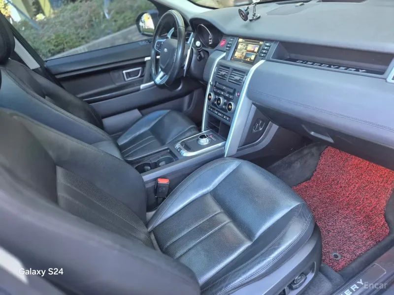 2016 Land Rover Discovery Sport 2.0 TD4 SE photo 10