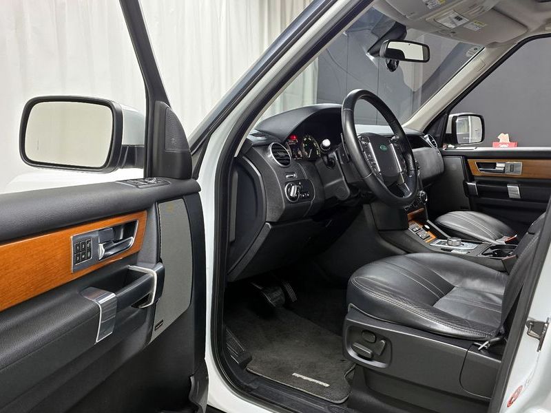2013 Land Rover Discovery 3.0 SDV6 SE photo 11