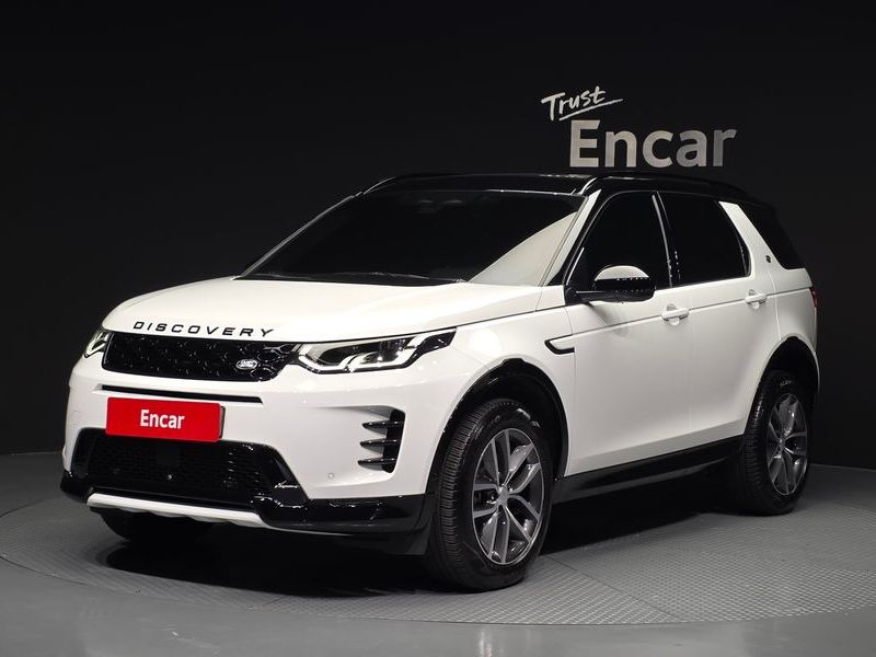 2025 Land Rover Discovery Sport P250 Dynamic SE photo 1