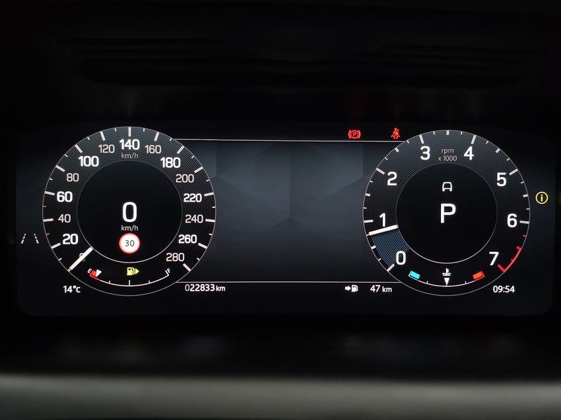 2025 Land Rover Discovery Sport P250 Dynamic SE photo 8
