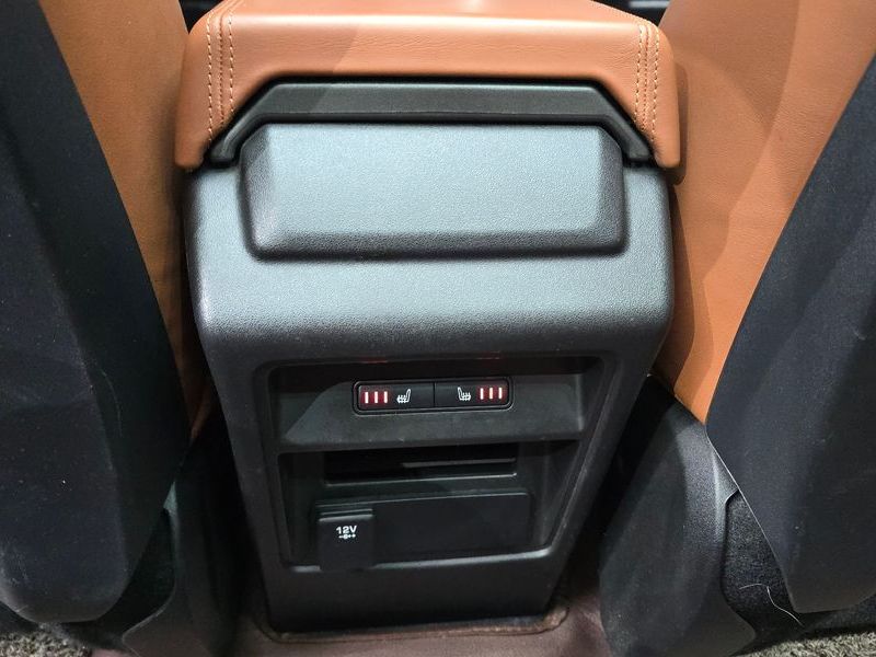2017 Land Rover Discovery Sport 2.0 TD4 HSE Luxury photo 19