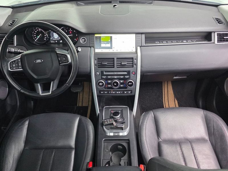 2017 Land Rover Discovery Sport 2.0 TD4 SE (150PS) photo 7