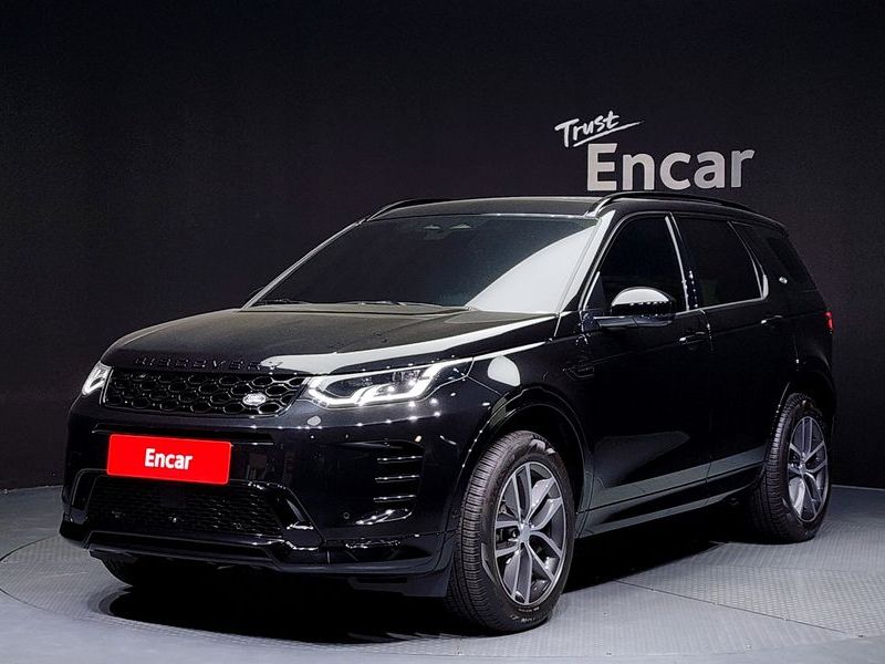 2025 Land Rover Discovery Sport P250 Dynamic SE photo 1