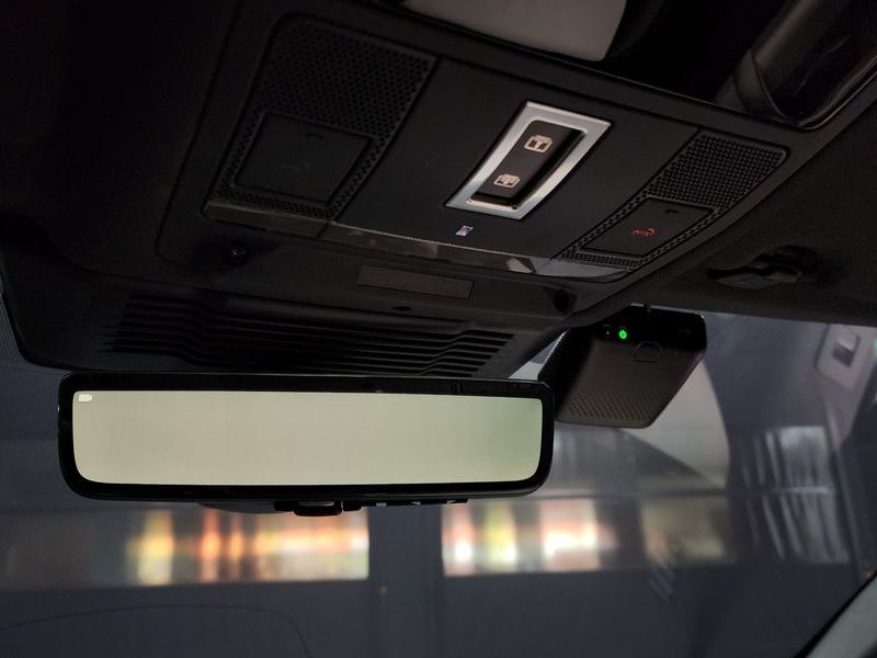 2025 Land Rover Discovery Sport P250 Dynamic SE photo 17