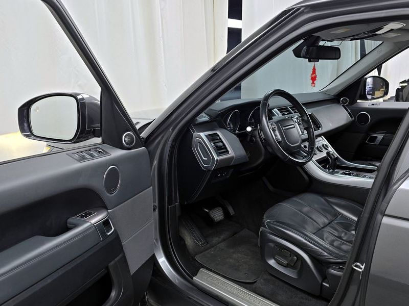 2015 Land Rover Range Rover Sport 3.0 SDV6 HSE photo 10