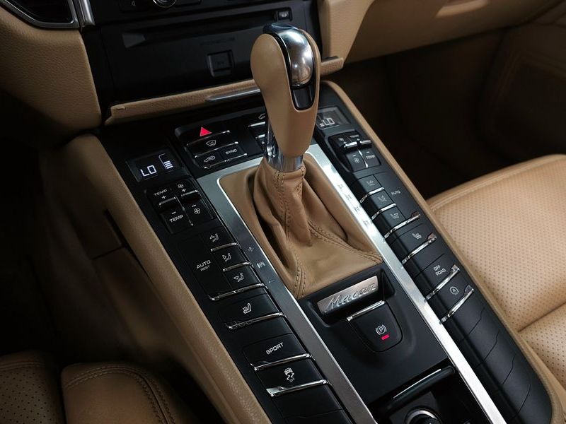 2015 Porsche Macan 3.0 S Diesel 95B photo 9