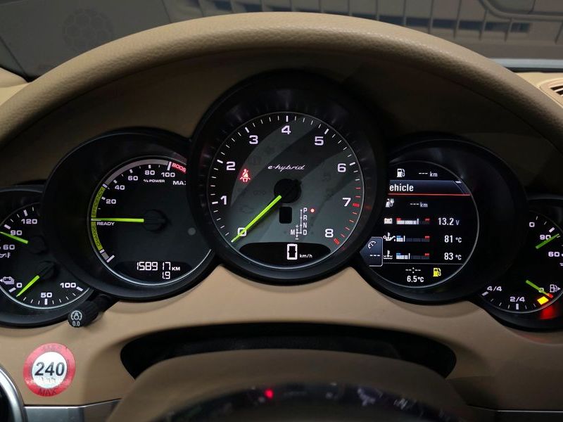 2015 Porsche Cayenne 3.0 S E-Hybrid 958 photo 8