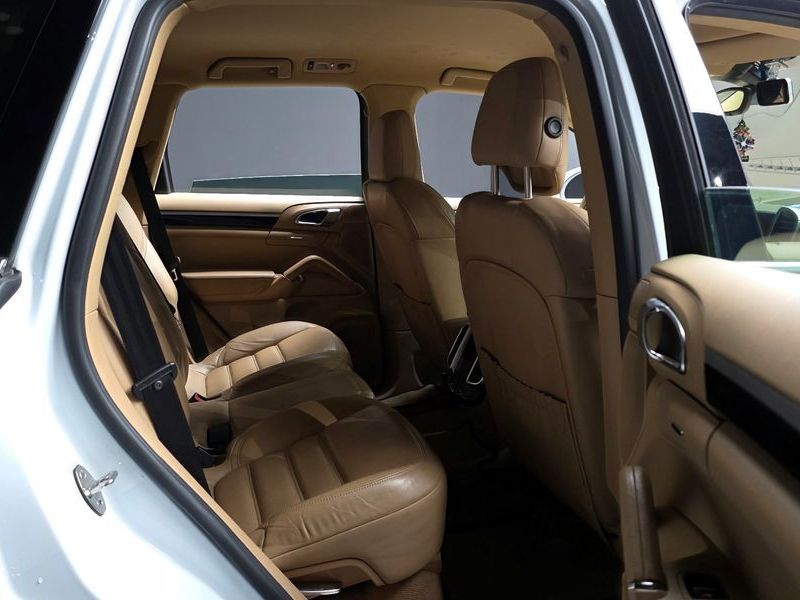 2015 Porsche Cayenne 3.0 S E-Hybrid 958 photo 11
