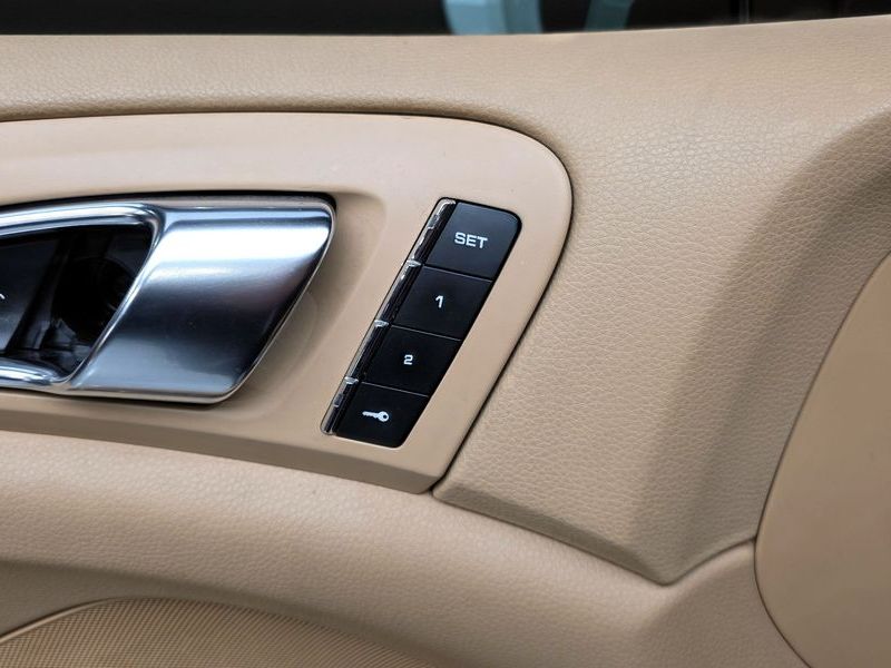 2015 Porsche Cayenne 3.0 S E-Hybrid 958 photo 18