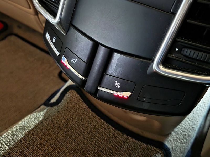 2015 Porsche Cayenne 3.0 S E-Hybrid 958 photo 19