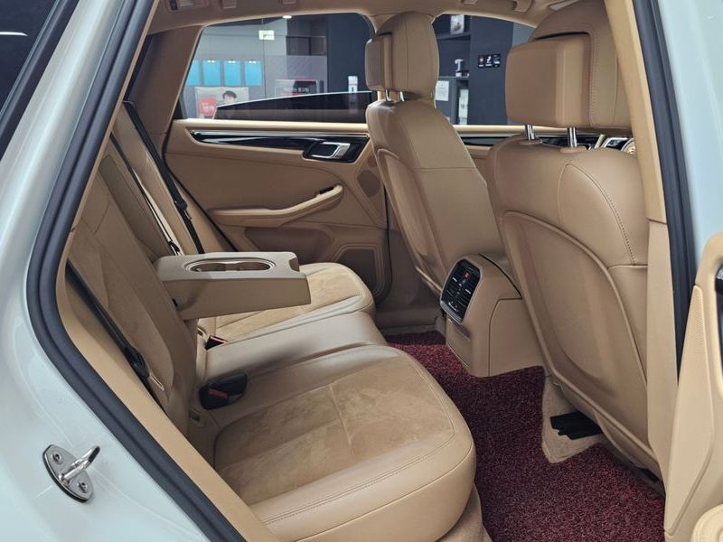 2015 Porsche Macan 3.0 S Diesel 95B photo 12