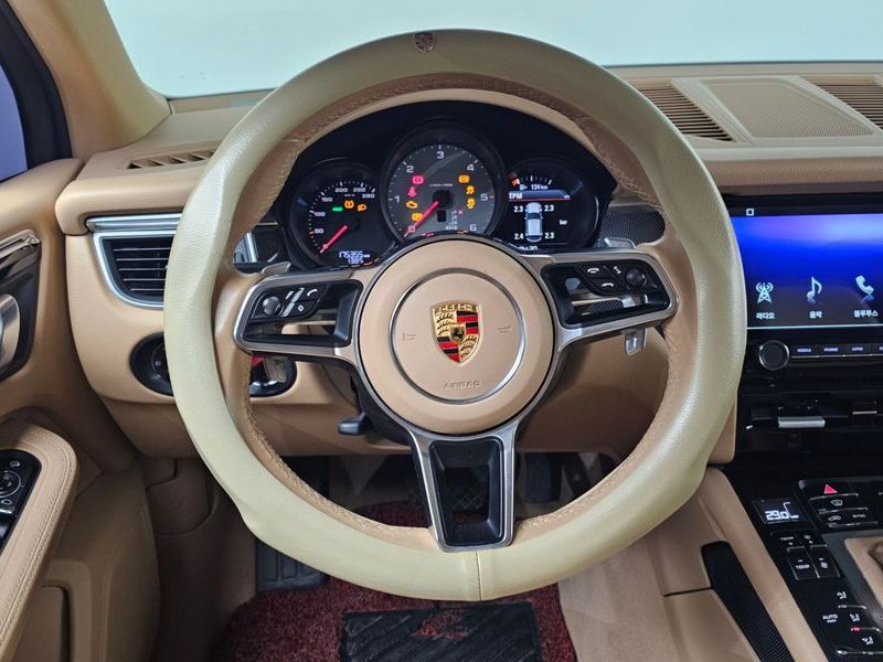 2015 Porsche Macan 3.0 S Diesel 95B photo 13