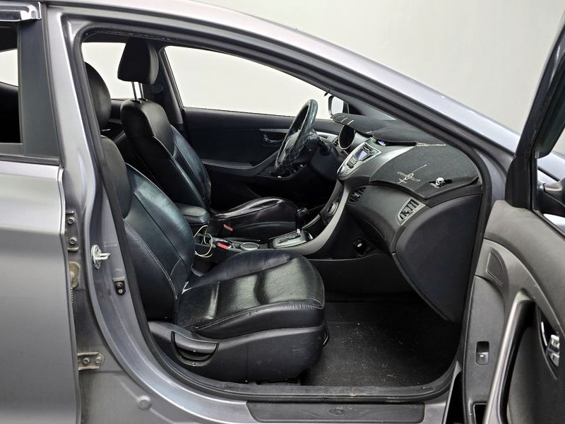 2012 Hyundai Avante M16 GDI Top photo 10
