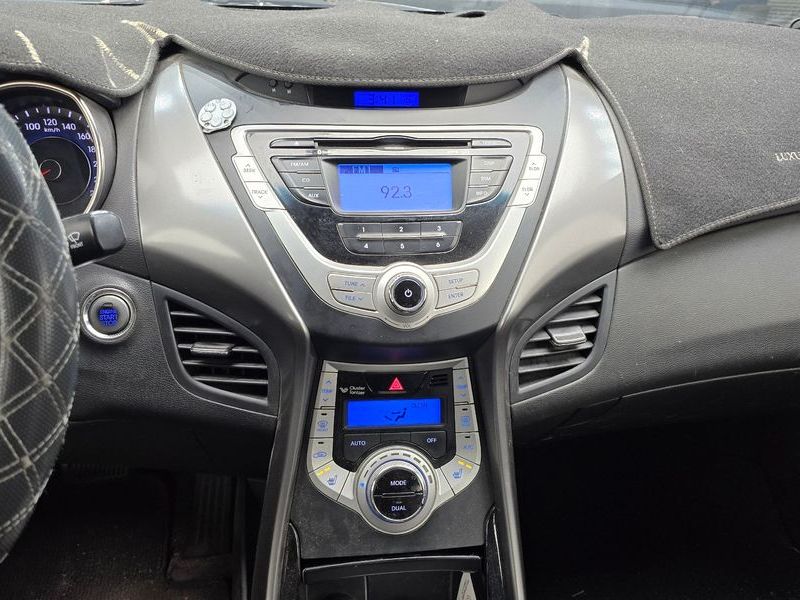 2012 Hyundai Avante M16 GDI Top photo 17