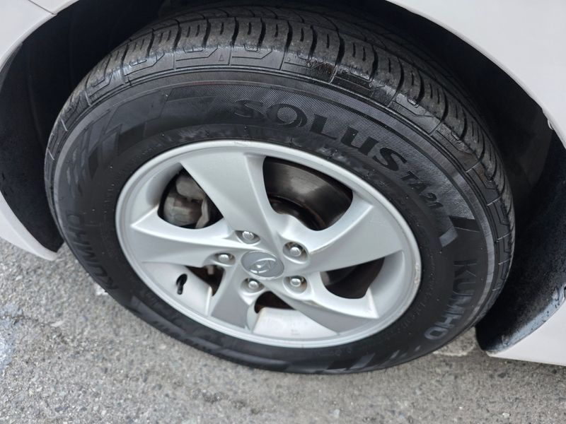 2012 Hyundai Avante LPI M16 Luxury photo 20