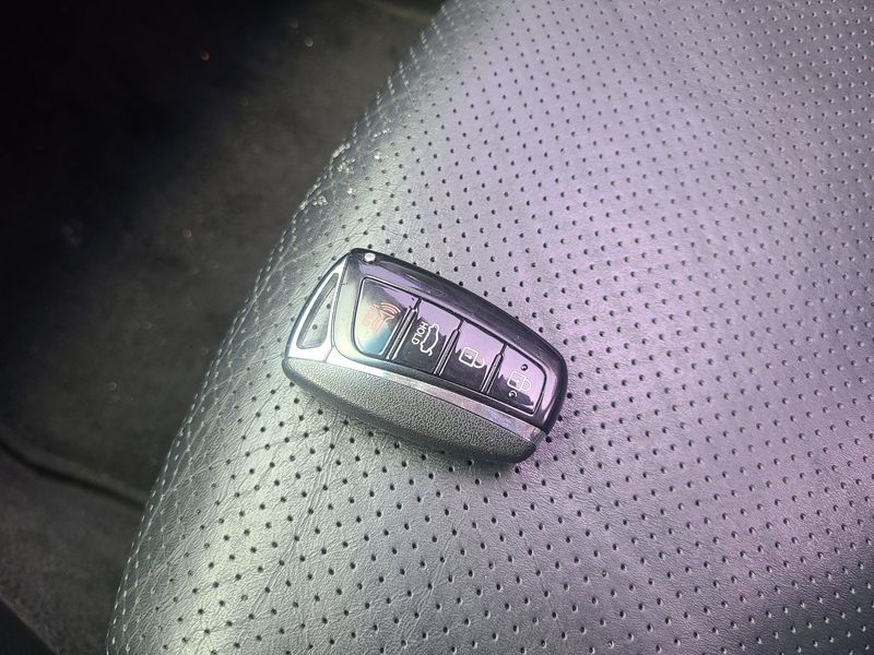 2012 Hyundai Grandeur HG240 Luxury photo 19