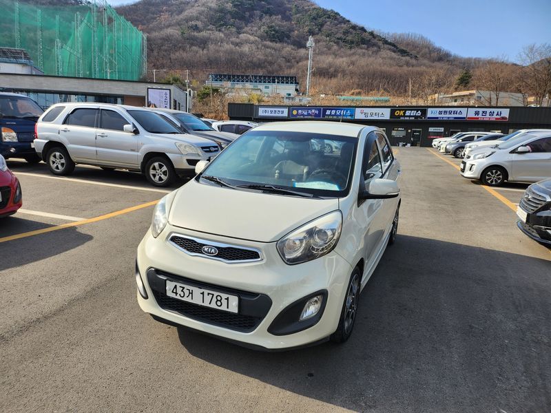 2012 Kia Morning Luxury photo 16