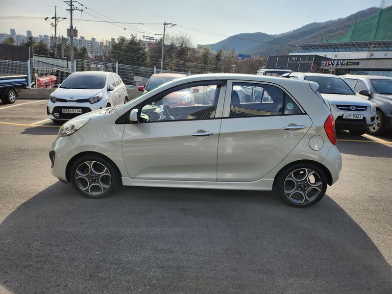 2012 Kia Morning Luxury photo 18