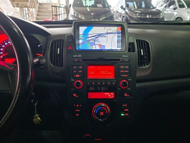 2012 Kia 포르테 1.6 GDI Deluxe ECO Plus photo 15