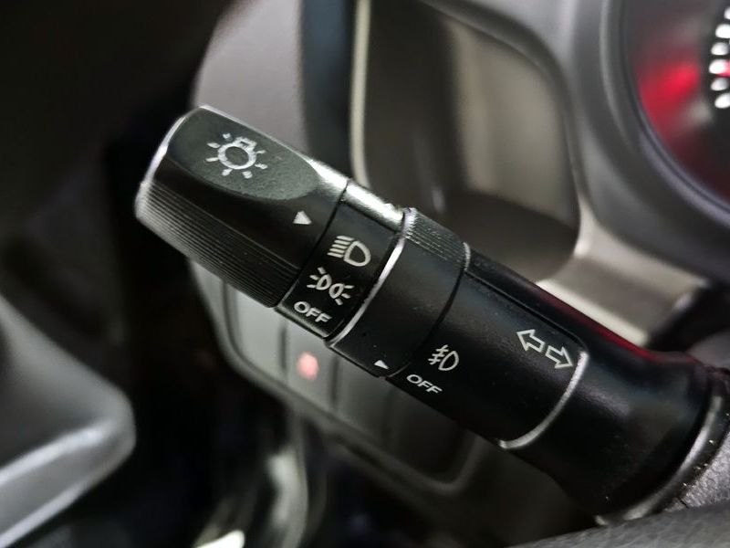 2013 Kia Ray VAN Deluxe photo 18