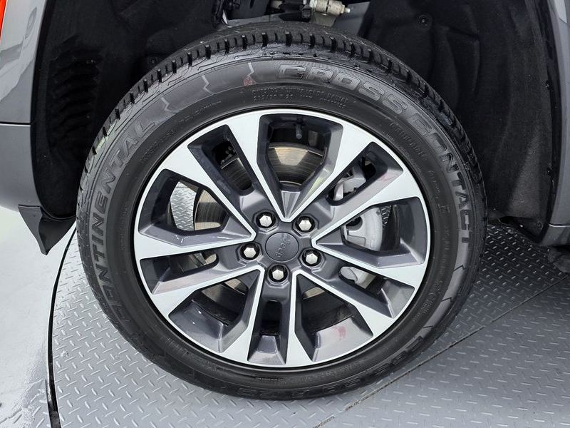2023 Jeep Grand Cherokee 3.6 Overland photo 21
