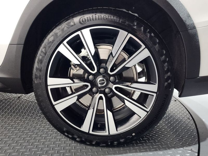 2025 Volvo V60 B5 Ultra AWD photo 21
