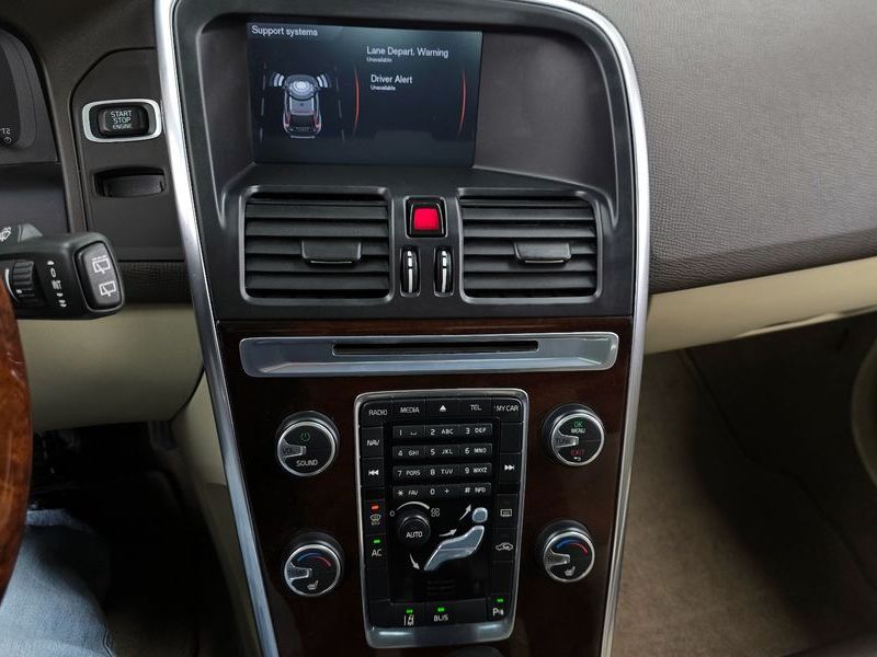 2012 Volvo XC60 D5 AWD 1st photo 14