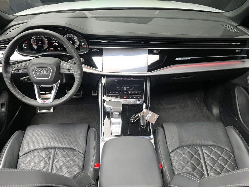 2023 Audi Q8 50 TDI Quattro Premium photo 7