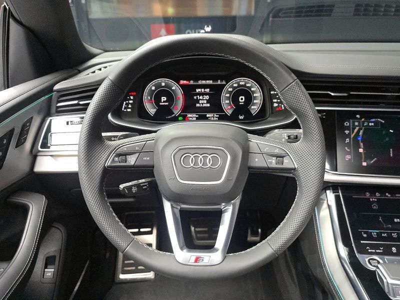 2023 Audi Q8 50 TDI Quattro Premium photo 13