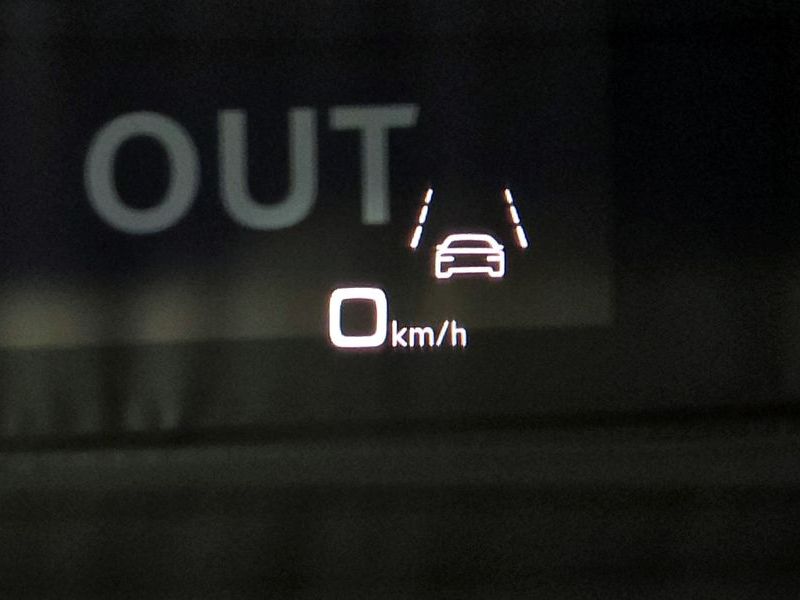 2023 Audi Q8 50 TDI Quattro Premium photo 17