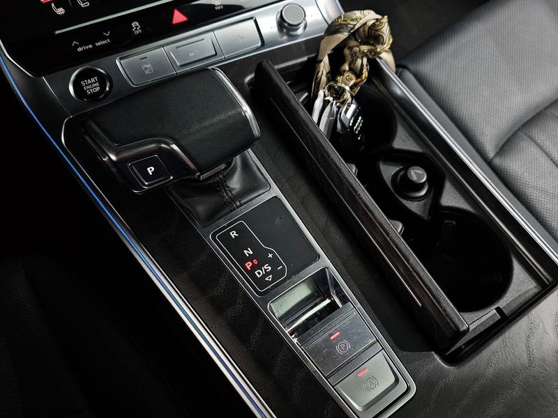 2023 Audi A6 40 TDI Quattro Premium photo 9