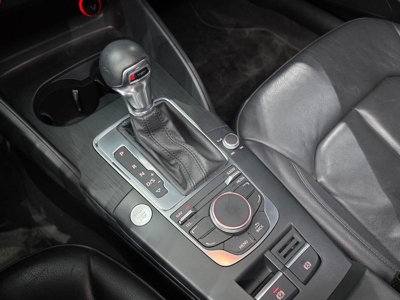 2015 Audi A3 25 TDI Dynamic Sportback 8V photo 9