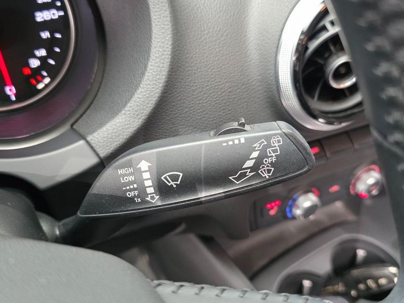 2015 Audi A3 25 TDI Dynamic Sportback 8V photo 18