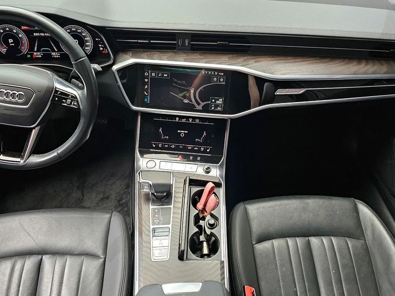 2020 Audi A6 45 TFSI Quattro Premium photo 7