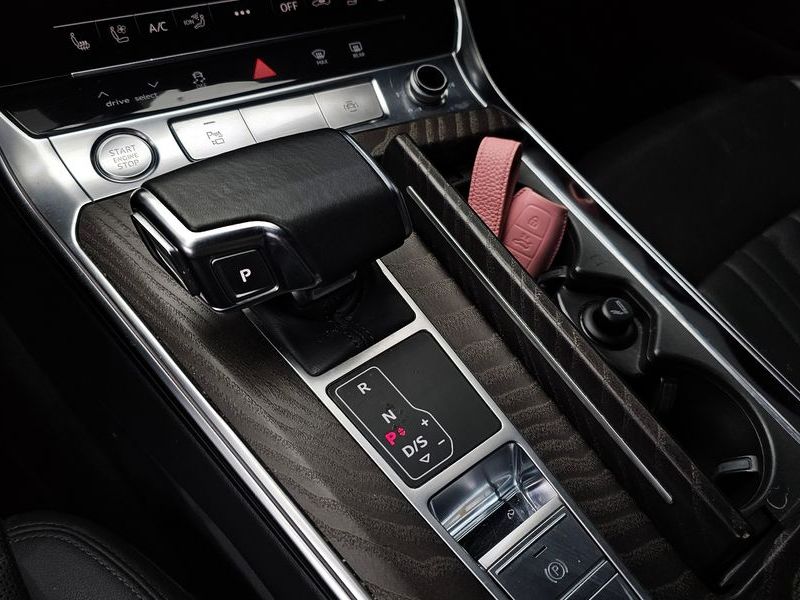 2020 Audi A6 45 TFSI Quattro Premium photo 9