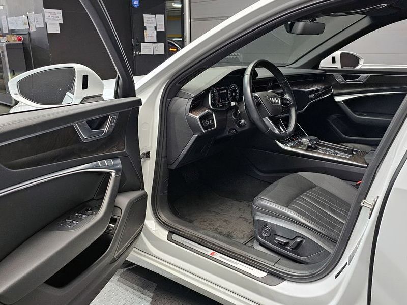 2020 Audi A6 45 TFSI Quattro Premium photo 11