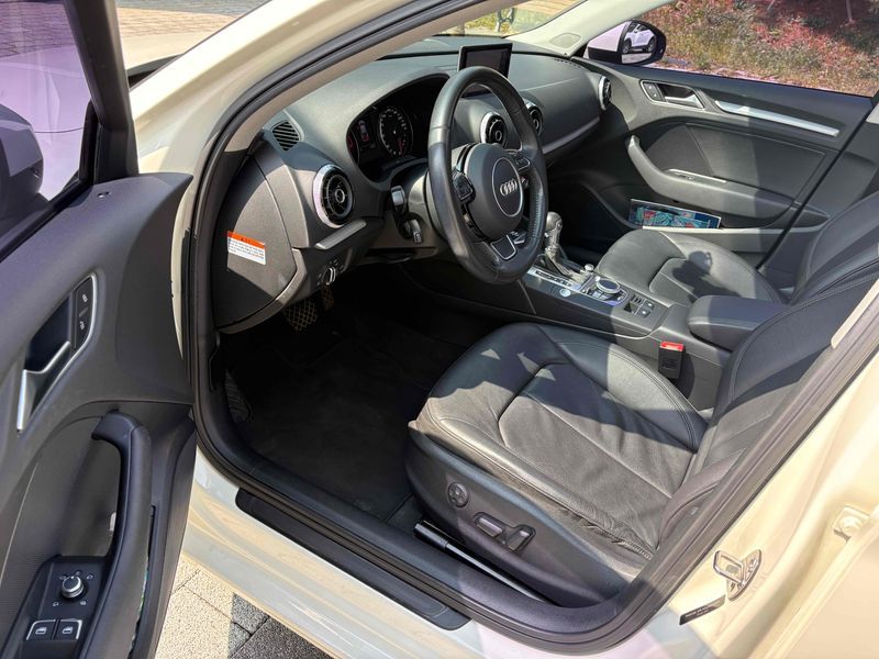2015 Audi A3 35 TFSI Dynamic 8V photo 10