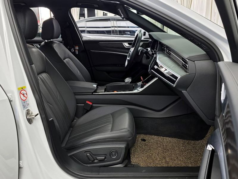 2021 Audi A6 45 TFSI Quattro Premium photo 11