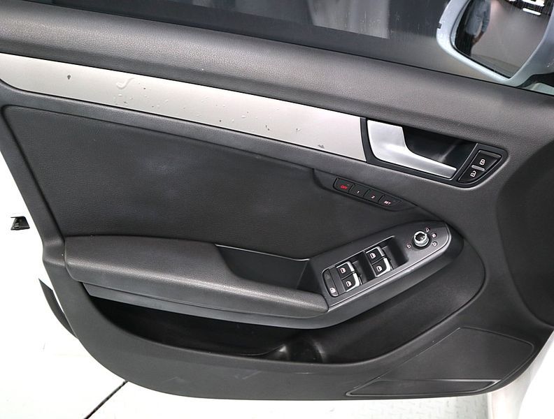 2015 Audi A5 35 TDI Quattro Sportback 8TA photo 8