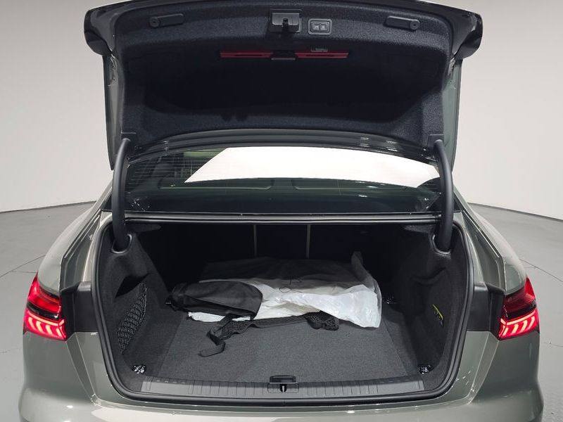 2025 Audi A6 45 TFSI Quattro Premium photo 20