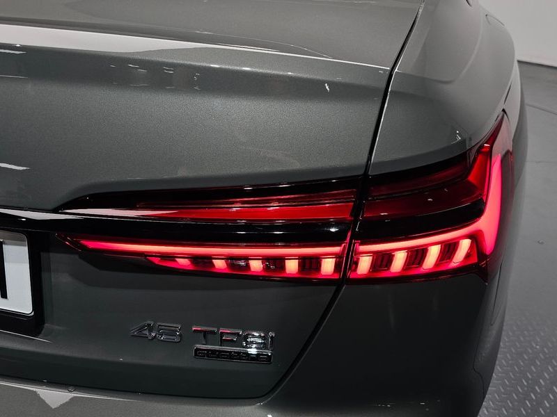 2025 Audi A6 45 TFSI Quattro Premium photo 23